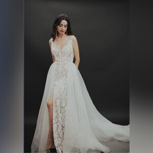 Sarah Seven Noble wedding dress